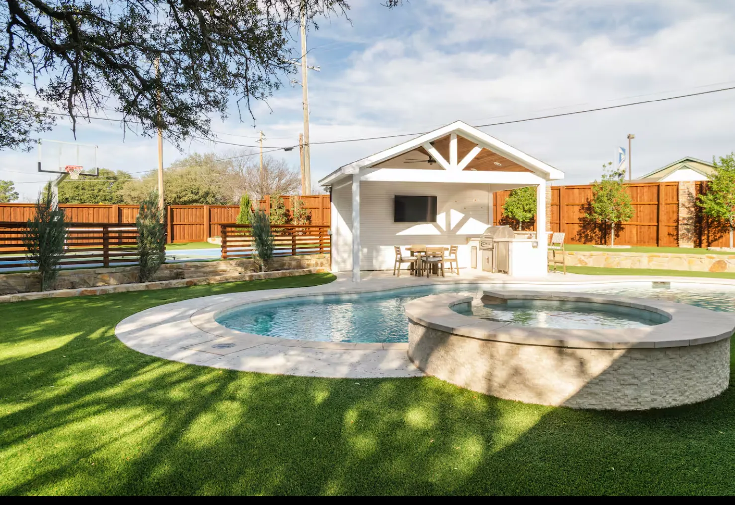 After 15 — Aledo Airbnb-Ready Backyard — 3,000 SF Turf + Putting Green