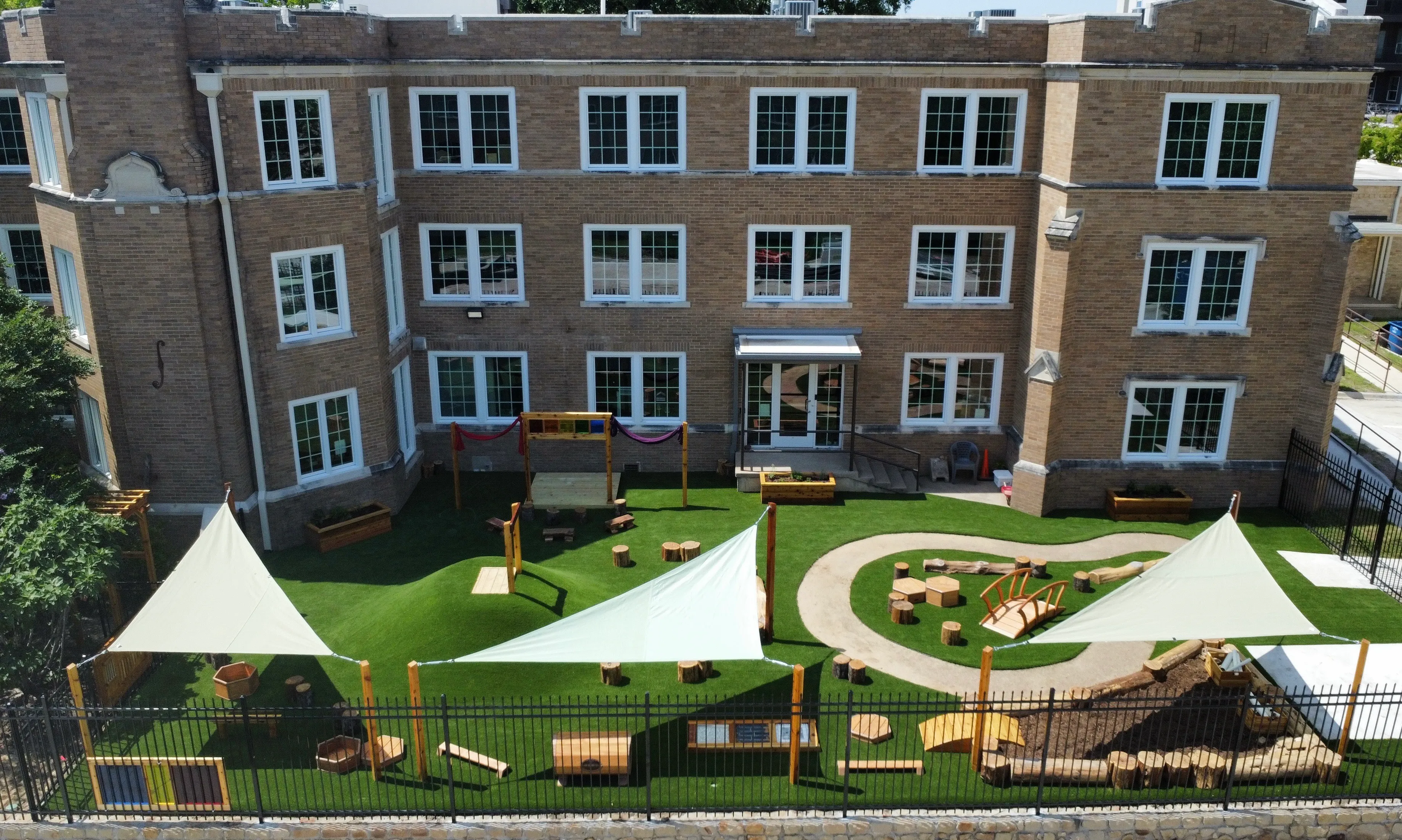 Bearcat Turf & Outdoors artificial turf install photo