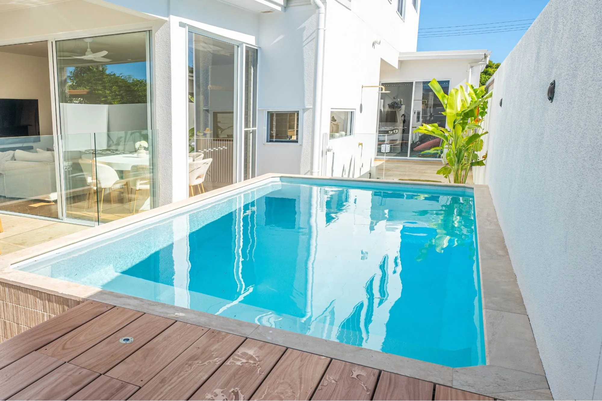 Plungie Original integrated with composite decking and outdoor living