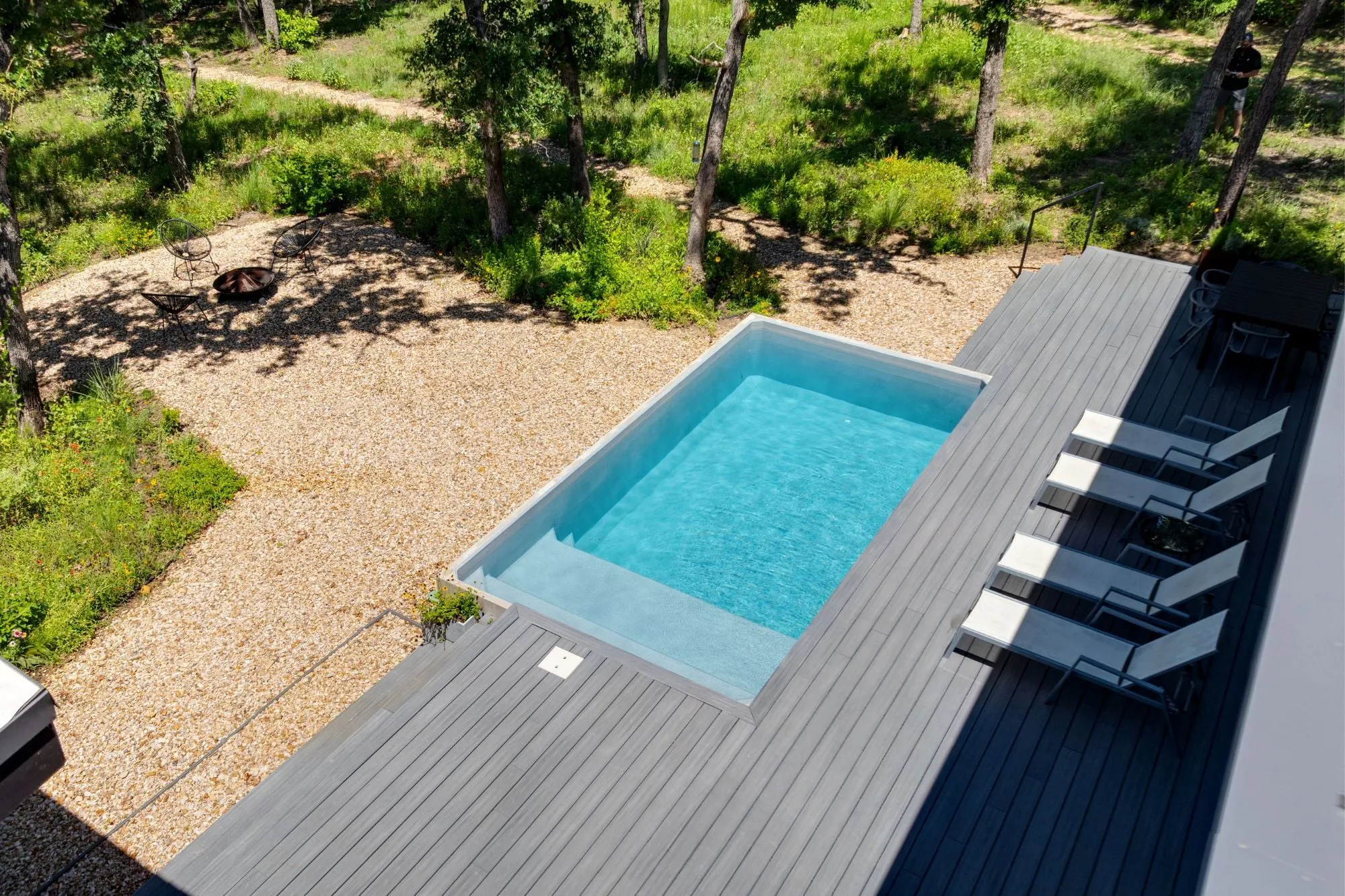 Plungie pool detail of waterline and tile transition